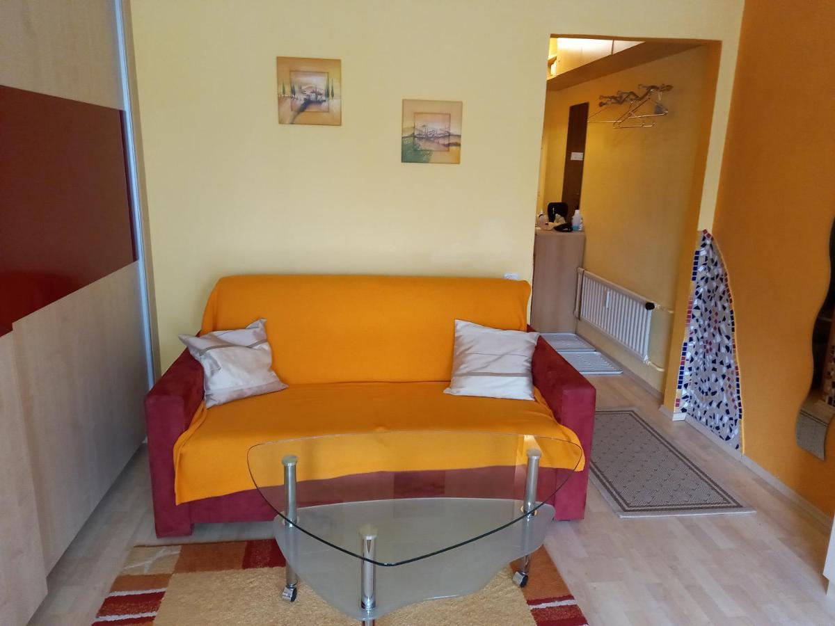 Apartment Kleine Auszeit バート・ミッテルンドルフ エクステリア 写真
